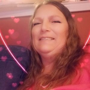 Meet your Posher, Yvette